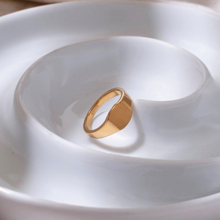 Edith signet ring